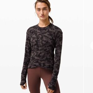 Lululemon Black and Gray Camo Long Sleeve
